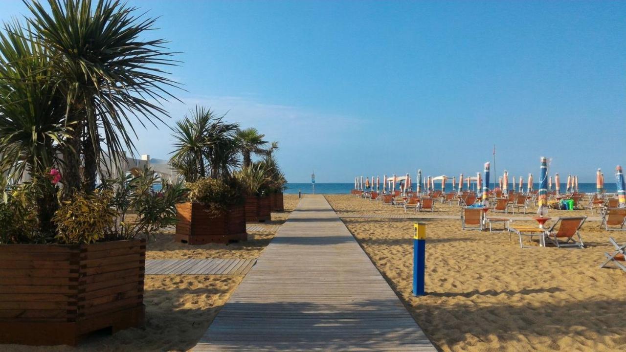 Appartamenti Angela E Pordenone Bibione Exterior photo